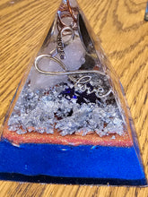 Load image into Gallery viewer, Mini Rose Quartz Orgonite EMF Protection/Chakra Healing Pyramid 4-5 Symm