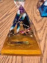 Load image into Gallery viewer, Medium Black Tourmaline Orgonite EMF Protection/Chakra Healing Pyramid 10-5 Symm