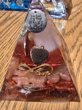 Load image into Gallery viewer, Medium Rose Quartz Orgonite EMF Protection/Chakra Healing Pyramid 10-5 Symm