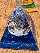 Load image into Gallery viewer, Mini Lapis Lazuli Orgonite EMF Protection/Chakra Healing Pyramid 2-18 Symm