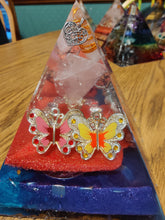 Load image into Gallery viewer, Large Rose Quartz EMF Protection/Chakra Healing Pyramid 10-16 Symm