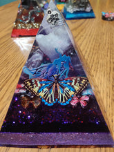 Load image into Gallery viewer, Medium Amethyst Orgonite EMF Protection/Chakra Healing Pyramid 10-19 Symm