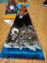Load image into Gallery viewer, Medium Black Tourmaline Orgonite EMF Protection/Chakra Healing Pyramid 10-19 Symm