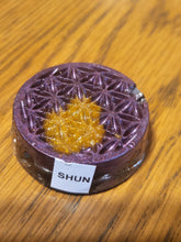 Load image into Gallery viewer, Flower of Life Shungite Orgonite EMF Protection/Chakra Healing Pyramid