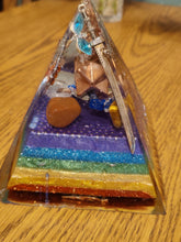Load image into Gallery viewer, XLarge 7 stone Orgonite EMF Protection/Chakra Healing Pyramid 10-7