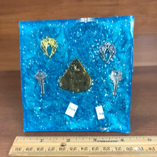 Load image into Gallery viewer, Large Shungite Orgonite EMF Protection/Chakra Healing Pyramid