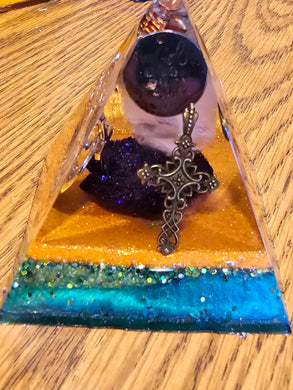 Mini Rose Quartz Orgonite EMF Protection/Chakra Healing Pyramid 4-3 Symm