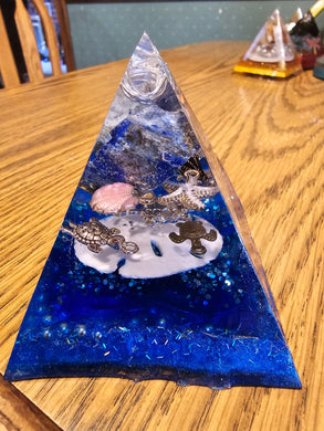 Mini Lapis Lazuli Orgonite EMF Protection/Chakra Healing Pyramid 4-12 Symm