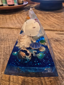 Medium Amazonite Orgonite EMF Protection/Chakra Healing Pyramid 10-5 Symm