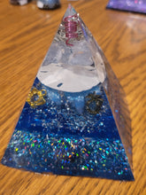 Load image into Gallery viewer, Medium Celestite Orgonite EMF Protection/Chakra Healing Pyramid