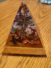 Load image into Gallery viewer, Special 7 Stone Orgonite EMF Protection/Chakra Healing Pyramid