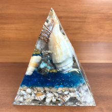 Load image into Gallery viewer, XLarge Amazonite Orgonite EMF Protection/Chakra Healing Pyramid