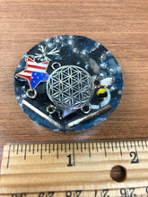 Load image into Gallery viewer, Flower of Life Shungite Orgonite EMF Protection/Chakra Healing Pyramid